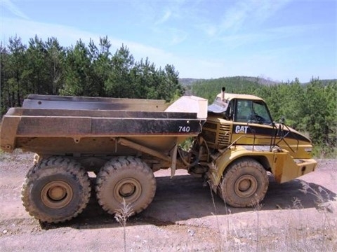 Off Road Truck Caterpillar 740