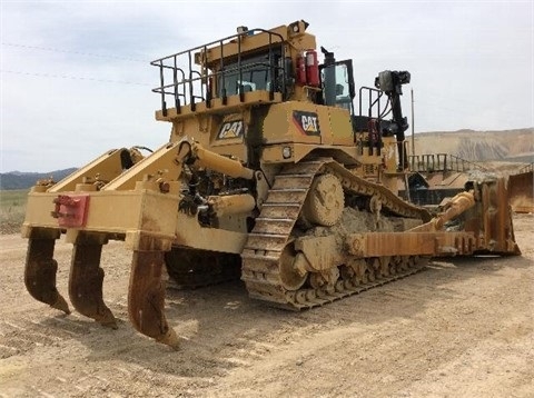  Caterpillar D10T de segunda mano en venta Ref.: 1402329695120246 No. 2