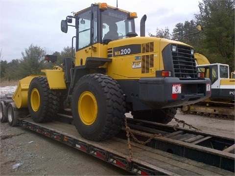  Komatsu WA200 usada a buen precio Ref.: 1402515515745357 No. 3