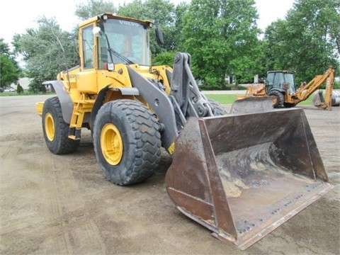  Volvo L110E de segunda mano a la venta Ref.: 1402700758569878 No. 2