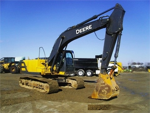  DEERE 200D de bajo costo Ref.: 1403632779316421 No. 2