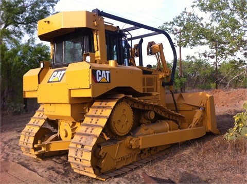 CATERPILLAR D6T seminueva en perfecto estado Ref.: 1403638682490837 No. 2