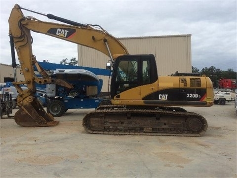  Caterpillar 320DL de segunda mano en venta Ref.: 1403655839911903 No. 2