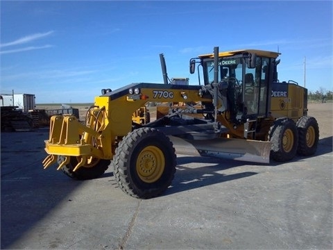 Deere 770G usada en buen estado Ref.: 1403715322356071 No. 2