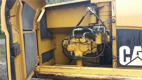 Caterpillar 320CL de importacion a la venta Ref.: 1403891583470635 No. 4