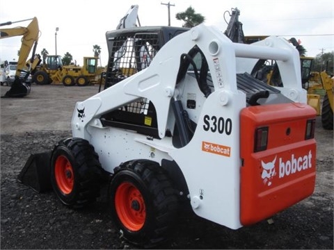 BOBCAT S300 de segunda mano en venta Ref.: 1403901335459444 No. 4