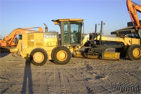 DEERE 672D en venta Ref.: 1404513934693114 No. 2