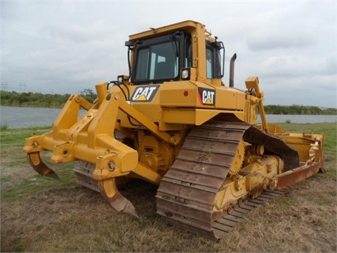 Dozers/tracks Caterpillar D6T