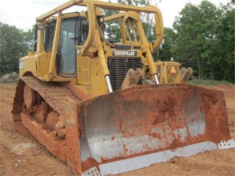 Dozers/tracks Caterpillar D6T