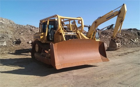 Dozers/tracks Caterpillar D6R