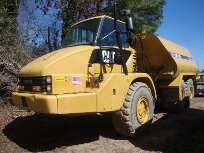 Camiones De Carga Caterpillar 725