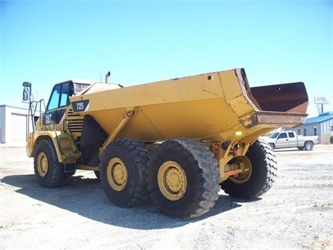 Caterpillar 725 usada Ref.: 1405179553827735 No. 3