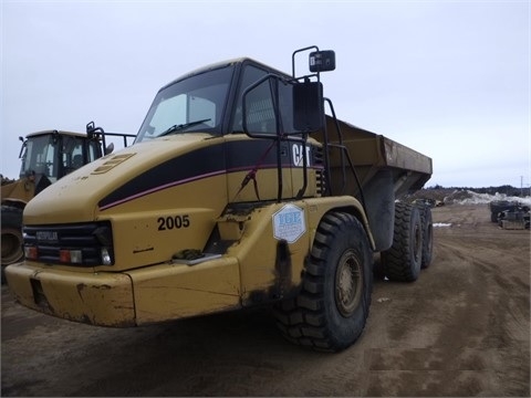 Camiones De Carga Caterpillar 725