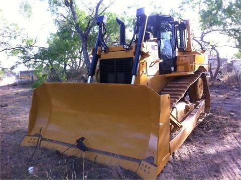 Dozers/tracks Caterpillar D6T