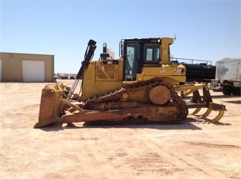 Caterpillar D6T de segunda mano en venta Ref.: 1405643001172532 No. 4