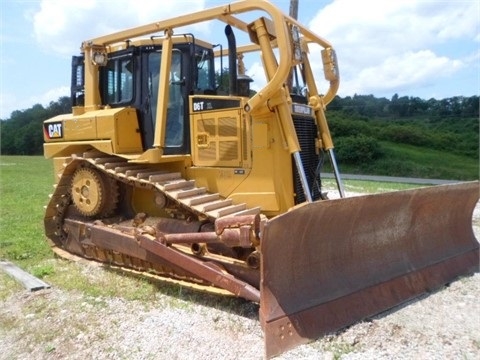 Dozers/tracks Caterpillar D6T