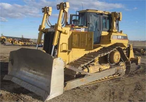 Dozers/tracks Caterpillar D7R