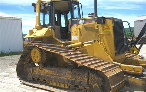  Caterpillar D6M de segunda mano a la venta Ref.: 1406041155935867 No. 3