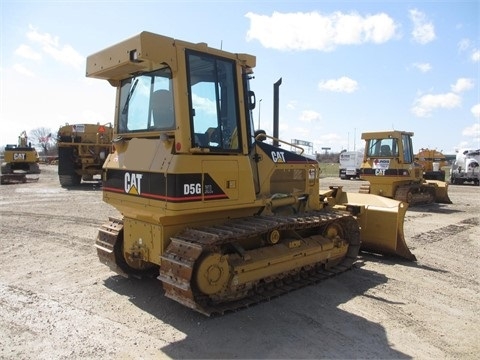 Dozers/tracks Caterpillar D5G