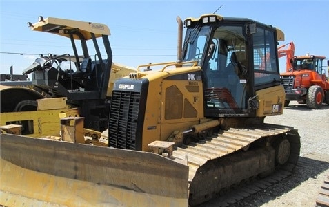 Dozers/tracks Caterpillar D4K