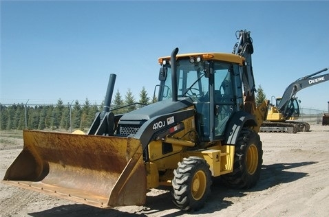  Deere 410J de segunda mano Ref.: 1406582479454921 No. 3