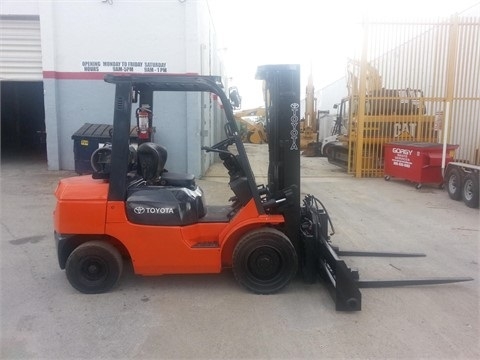 Freightelevator Toyota 7FGU30