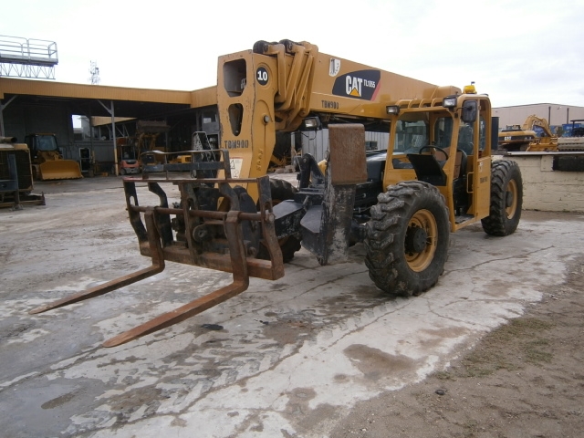 Telehandler Caterpillar TL1055