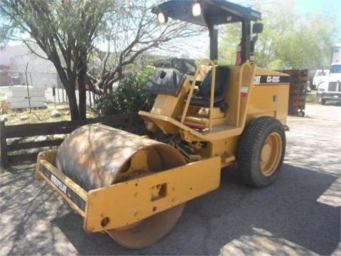 Vibratory Compactors Caterpillar CS-323 C