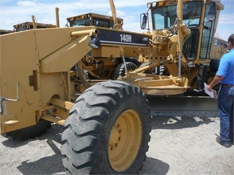  Caterpillar 140H de segunda mano a la venta Ref.: 1407536199402240 No. 2