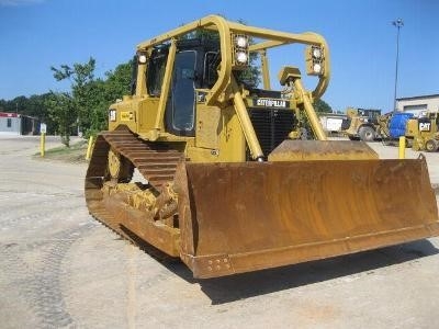 CATERPILLAR D6T de segunda mano a la venta Ref.: 1407891037008838 No. 2