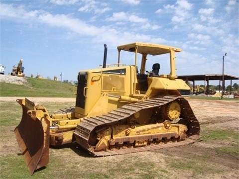 Dozers/tracks Caterpillar D6N