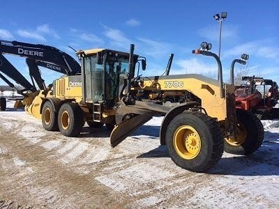  Deere 770G usada a buen precio Ref.: 1407964417047171 No. 2