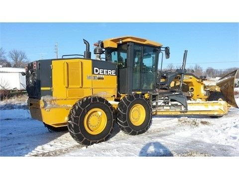  Deere 770G en venta, usada Ref.: 1408022484800798 No. 2