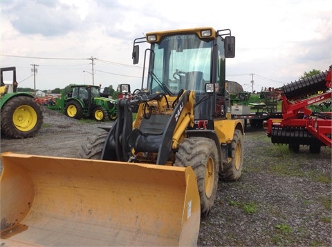 DEERE 244J importada en buenas condiciones Ref.: 1408037428820779 No. 2