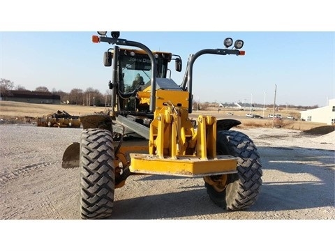  Deere 772G de segunda mano en venta Ref.: 1408050194527061 No. 4