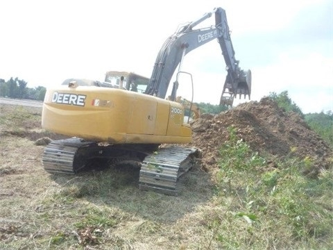  Deere 200D seminueva en perfecto estado Ref.: 1408122344119167 No. 2