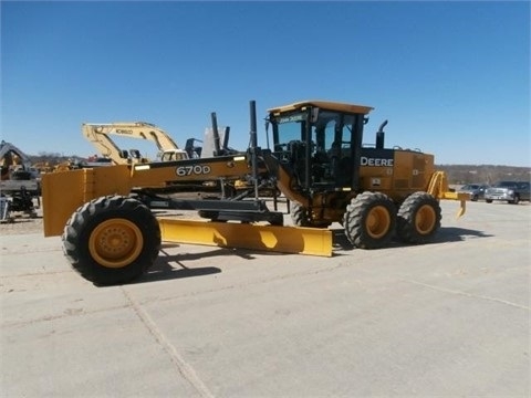 Motor Graders Deere 670D