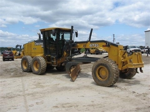  Deere 672G de segunda mano en venta Ref.: 1408375984339747 No. 4