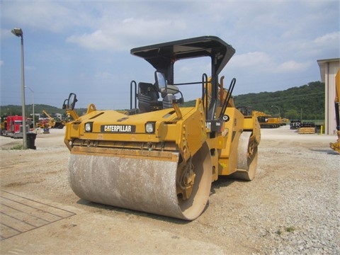 Vibratory Compactors Caterpillar CB-564D