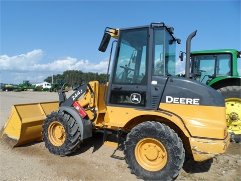  Deere 244J en venta Ref.: 1408643812913831 No. 3