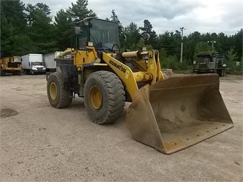 Cargadoras Sobre Ruedas Komatsu WA320