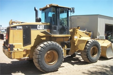  Caterpillar 938G de segunda mano en venta Ref.: 1409696431811804 No. 2