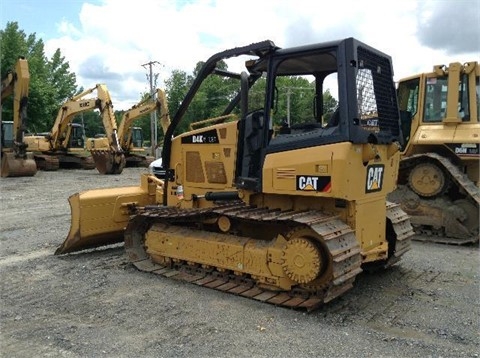  Caterpillar D4K de medio uso en venta Ref.: 1409698461734256 No. 3