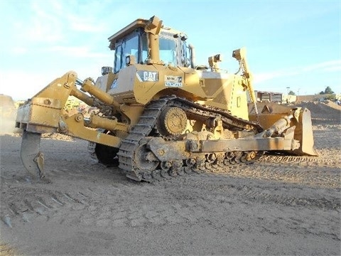 Dozers/tracks Caterpillar D8T