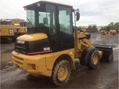  Caterpillar 904B importada en buenas condiciones Ref.: 1409951776422703 No. 3