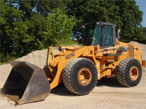 Wheel Loaders Case 821-C