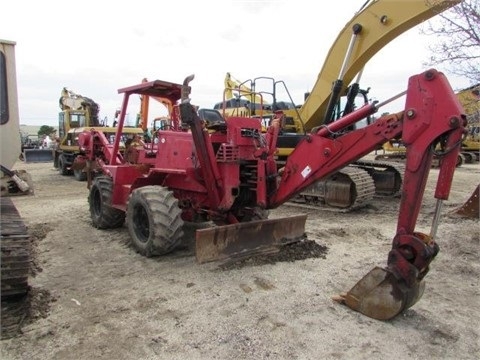 Trencher Vermeer V8550