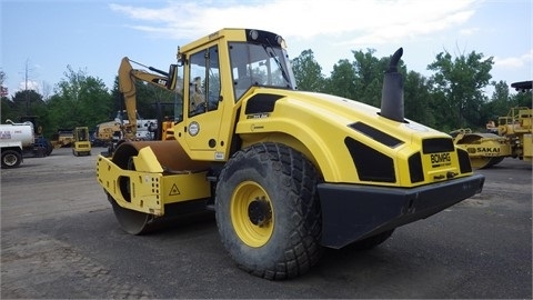  Bomag BW213D usada Ref.: 1410446179999126 No. 3