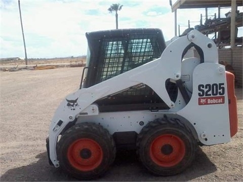  Bobcat S205 de segunda mano Ref.: 1410456979552020 No. 2