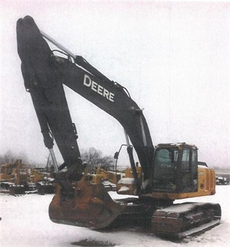 Hydraulic Excavator Deere 240D